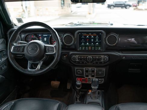 Used 2021 Jeep Wrangler Unlimited Rubicon w/ Dual Top Group image 44