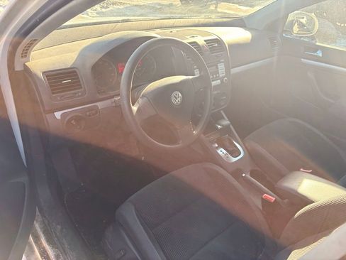 Used 2009 Volkswagen Jetta S image 11