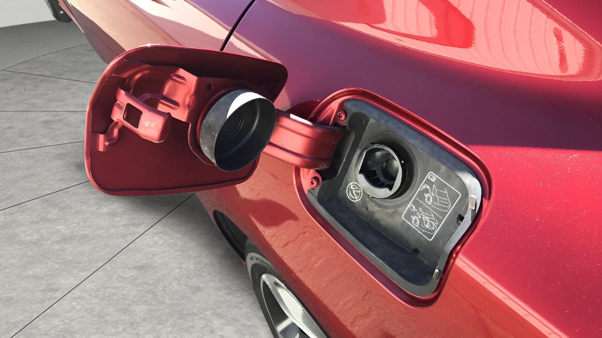 Used 2014 Dodge Charger SXT RWD image 33