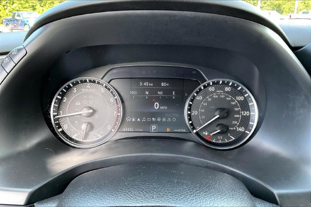 Used 2024 Nissan Armada SV RWD image 10