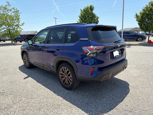 Certified 2025 Subaru Forester Sport AWD/4WD image 9