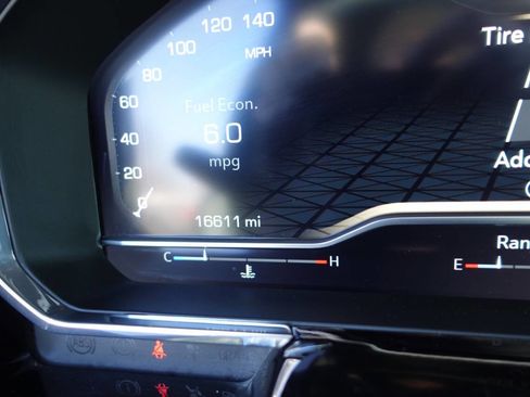 Used 2024 GMC Sierra 1500 Elevation w/ Elevation Premium Package image 61