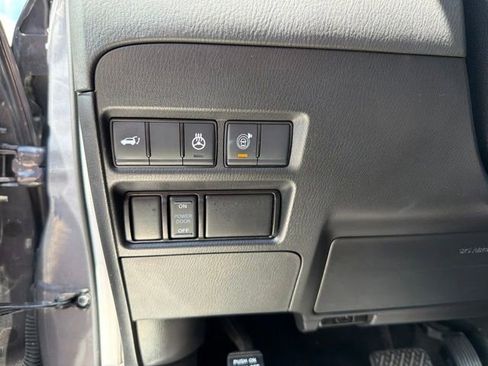 Used 2024 INFINITI QX80 Luxe RWD image 12