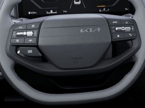 New 2025 Kia K4 EX image 23