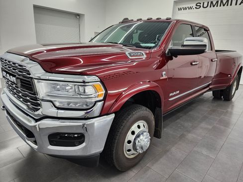 Used 2022 RAM 3500 Limited AWD/4WD image 7