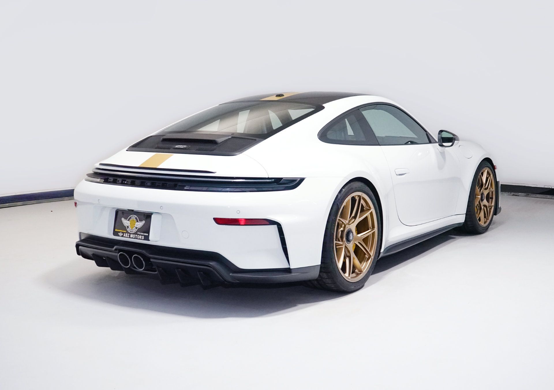 Used 2026 Porsche 911 GT3 RWD image 5