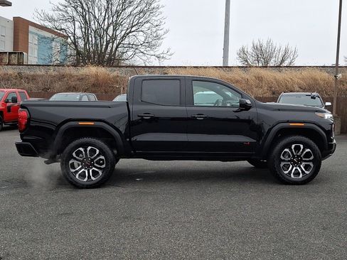 Used 2026 GMC Canyon AT4 w/ Nightfall Essentials Package image 7