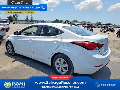 Used 2016 Hyundai Elantra SE FWD image 3