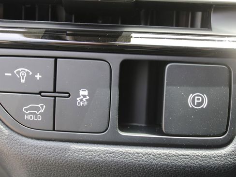 New 2026 Kia Sportage EX FWD image 25