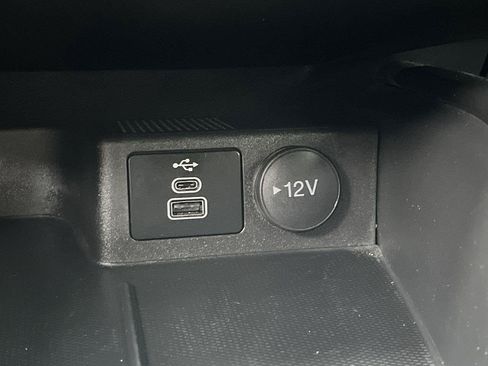 Used 2024 Ford Escape ST-Line w/ Tech Pack #1 AWD/4WD image 22