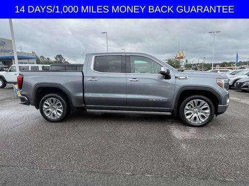 Used 2022 GMC Sierra 1500 Limited Denali AWD/4WD image 3