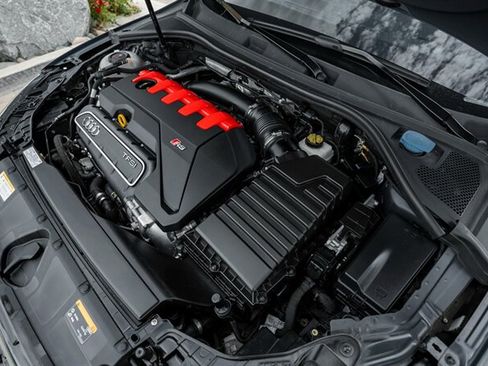 Used 2022 Audi RS 3 AWD/4WD image 19