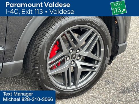 Used 2025 Ford Explorer ST-Line w/ ST-Line Street Pack image 28