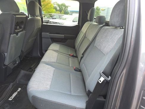 Used 2021 Ford F150 XLT image 21