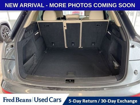 Used 2023 Audi Q5 2.0T Premium w/ Convenience Package image 8