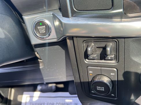 Used 2022 Ford F150 Lariat w/ Equipment Group 502A High image 28