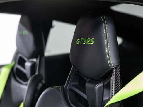 Used 2019 Porsche 911 GT3 RS image 37