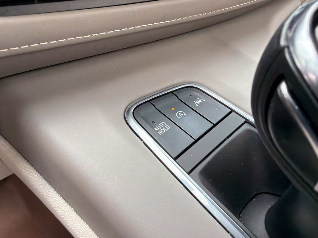 Used 2022 Cadillac Escalade ESV Sport Platinum AWD/4WD image 82