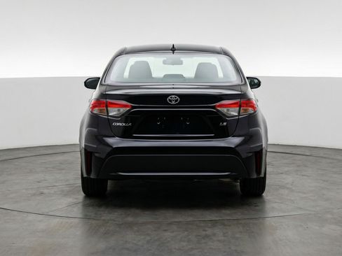Used 2025 Toyota Corolla LE FWD image 7