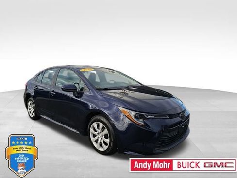 Used 2024 Toyota Corolla LE image 1