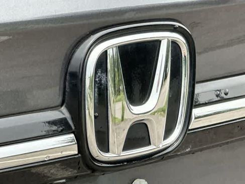 Used 2023 Honda Odyssey Touring image 19