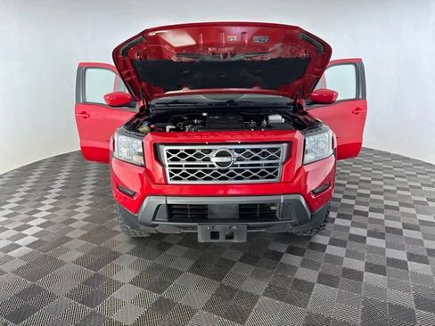 Certified 2022 Nissan Frontier SV RWD image 11
