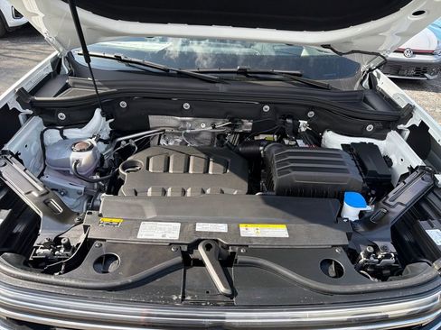 New 2026 Volkswagen Atlas SEL image 24