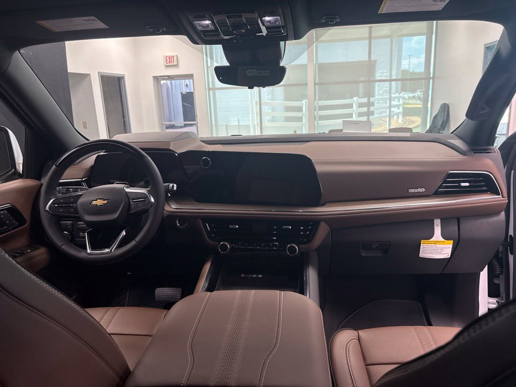 New 2026 Chevrolet Tahoe High Country AWD/4WD image 10