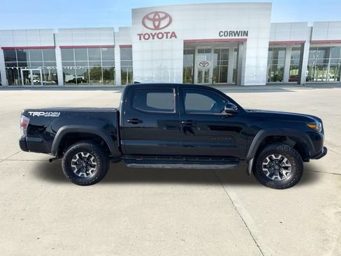 Used 2023 Toyota Tacoma TRD Off-Road AWD/4WD image 7