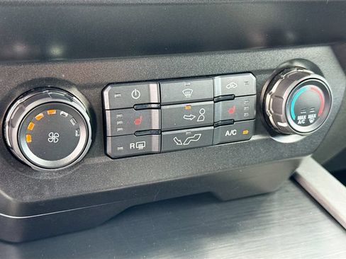 Certified 2019 Ford F150 Raptor w/ Equipment Group 801A Mid AWD/4WD image 24