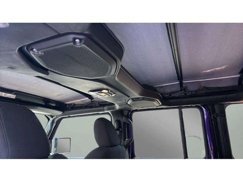 Used 2023 Jeep Wrangler Sport S image 12