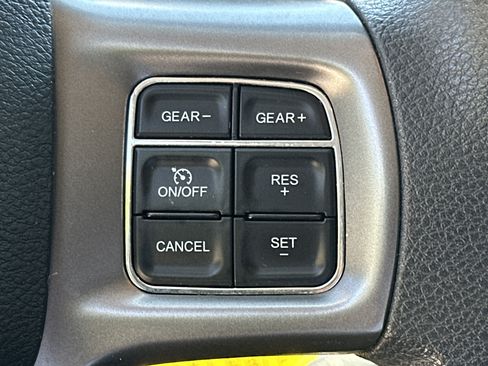 Used 2024 RAM 1500 Classic SLT AWD/4WD image 25