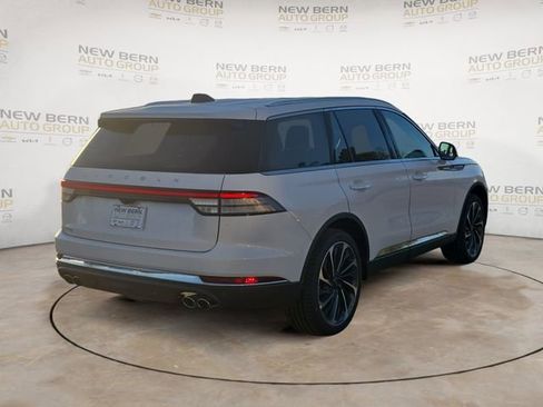 New 2026 Lincoln Aviator Reserve image 34