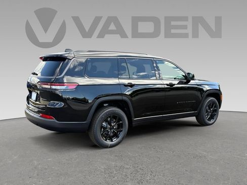 New 2026 Jeep Grand Cherokee L 4WD image 5