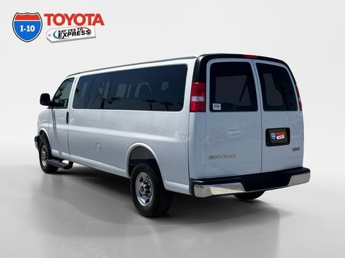 Used 2025 GMC Savana 3500 LT w/ LT Preferred Equipment Group RWD image 3