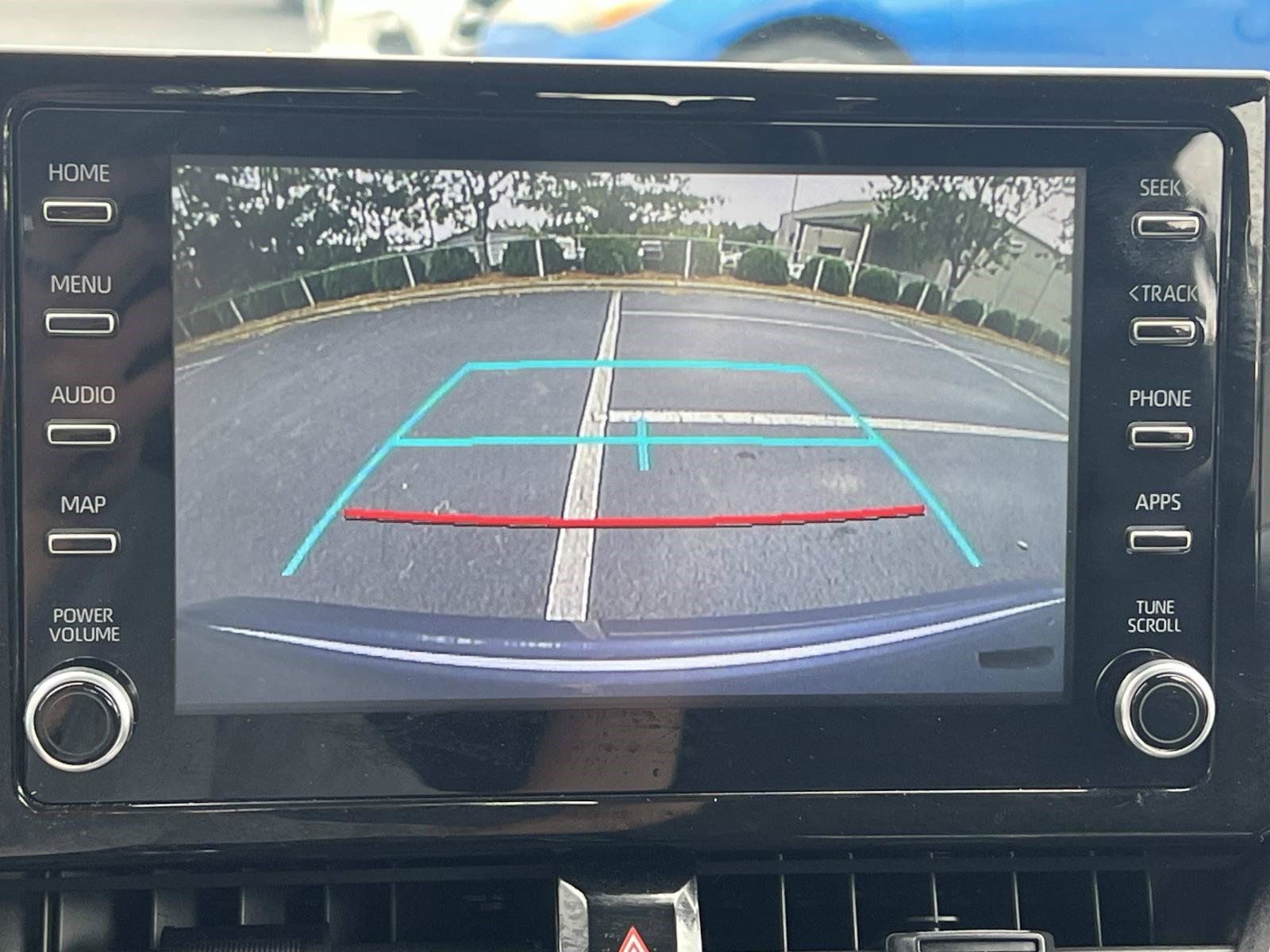 Used 2020 Toyota Corolla LE FWD image 27