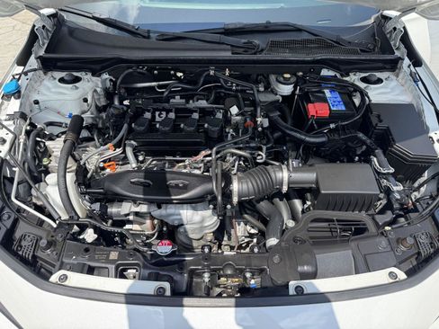 Used 2022 Honda Civic Touring image 21