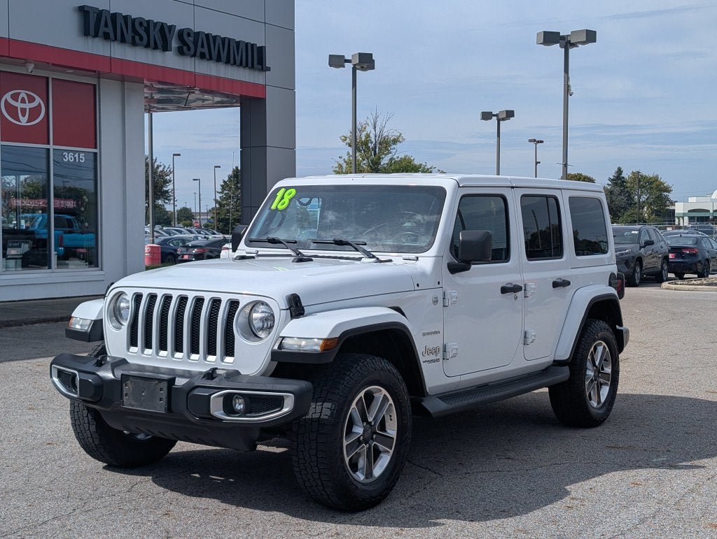 Used 2018 Jeep Wrangler Unlimited Sahara AWD/4WD image 3