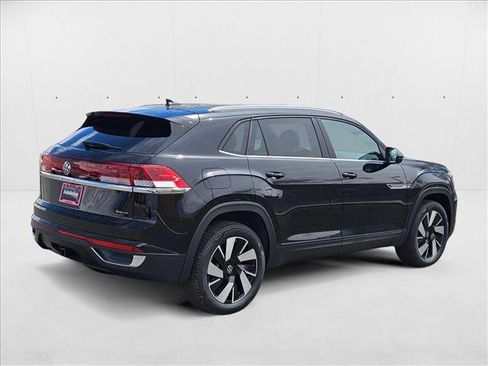 New 2025 Volkswagen Atlas Cross Sport SE image 2