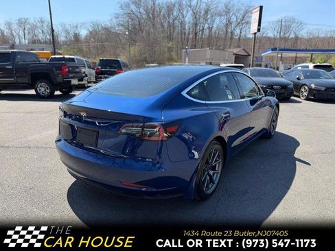 Used 2020 Tesla Model 3 Standard Range Plus image 4