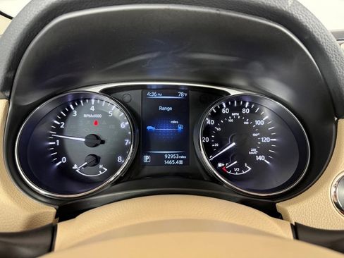 Used 2015 Nissan Rogue SL FWD image 24