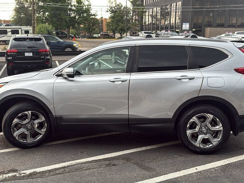 Used 2018 Honda CR-V EX-L image 6