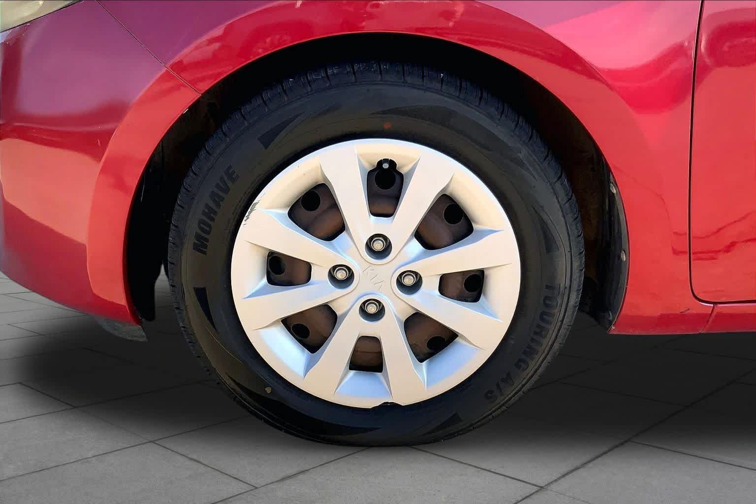 Used 2014 Kia Rio LX FWD image 10