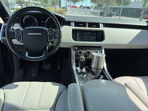 Used 2015 Land Rover Range Rover Sport HSE image 15