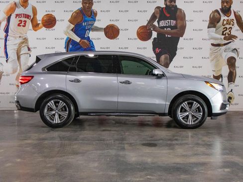 Used 2019 Acura MDX FWD image 18