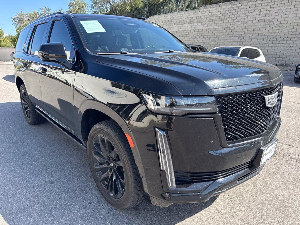 Used 2021 Cadillac Escalade Sport Platinum AWD/4WD image 3