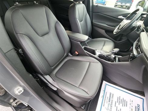 Used 2024 Buick Encore GX Sport Touring image 23