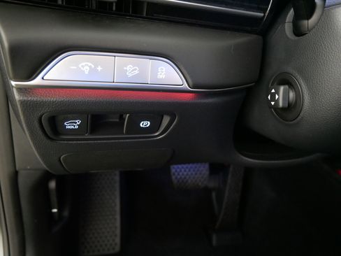 Used 2025 Genesis GV80 2.5T Standard image 26