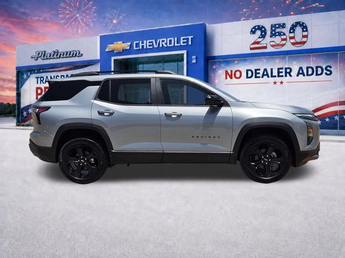 New 2027 Chevrolet Equinox LT w/ Convenience Package II FWD image 7