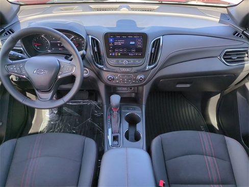Certified 2024 Chevrolet Equinox RS image 18